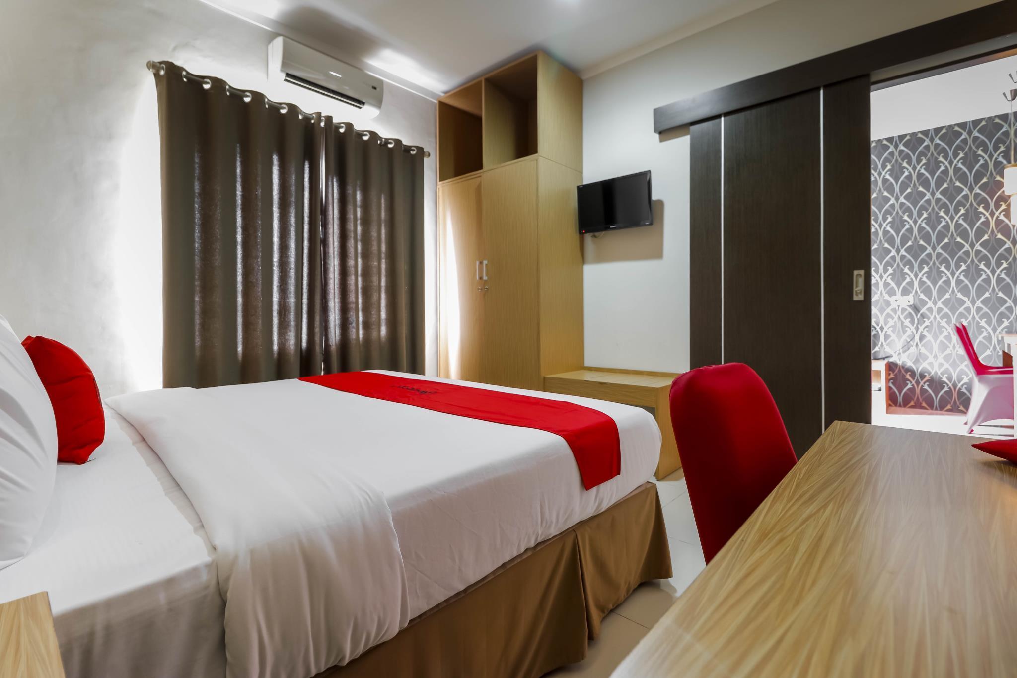 Reddoorz Plus Near Pantai Losari Makassar Luaran gambar