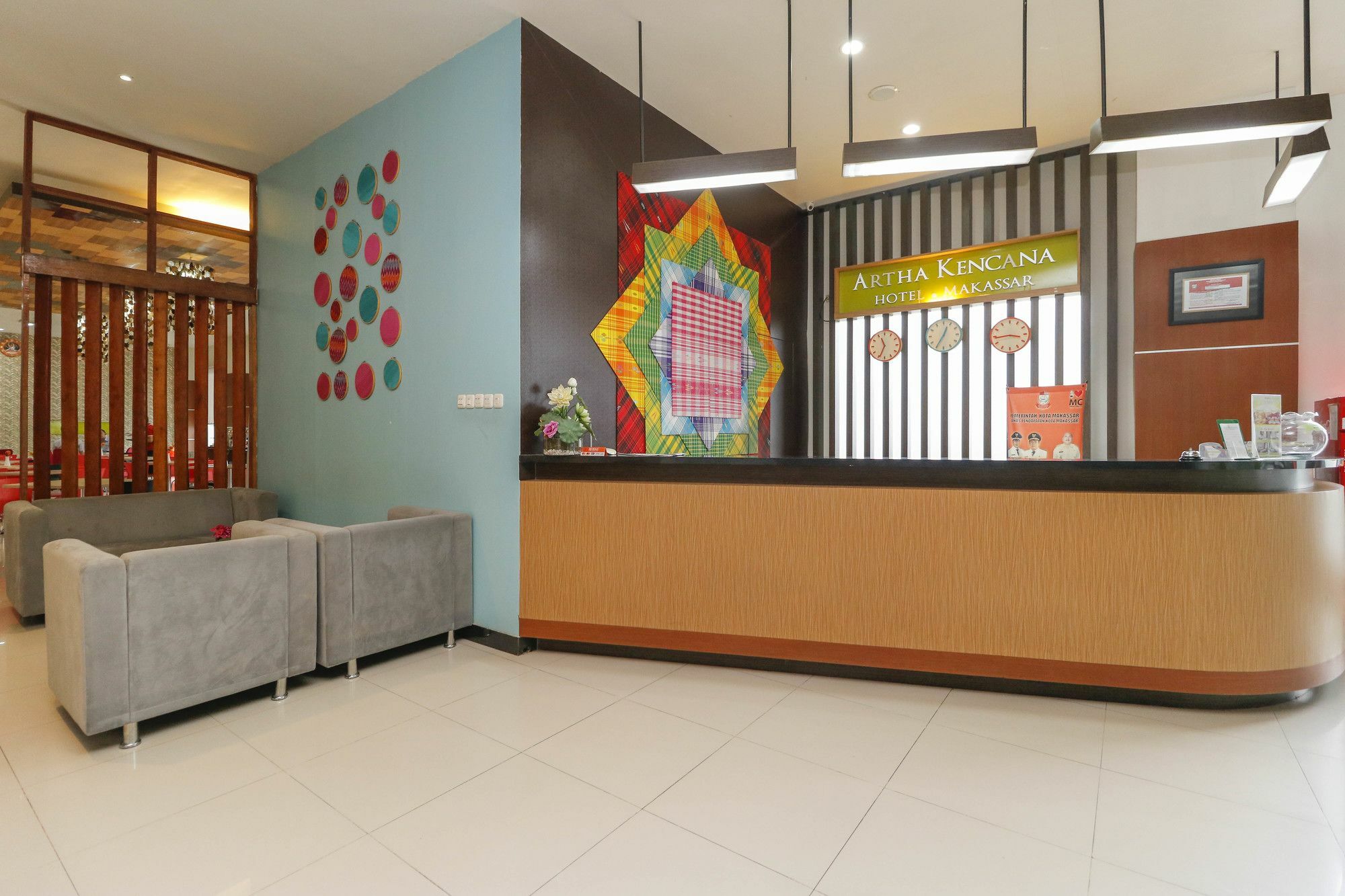 Reddoorz Plus Near Pantai Losari Makassar Luaran gambar